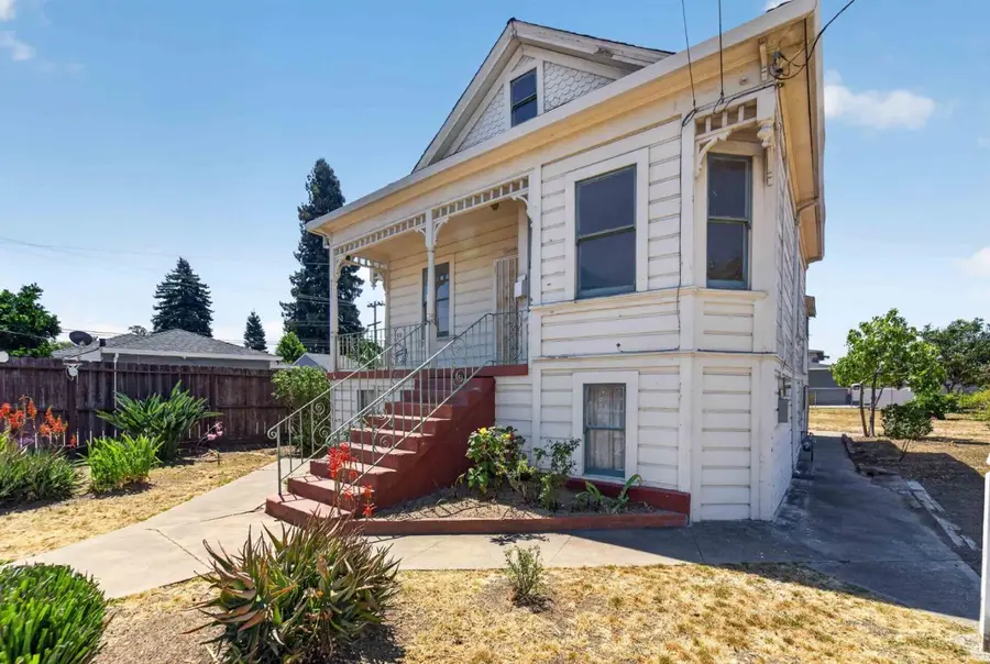 21459 Locust Street, Hayward, CA 94541 - #2