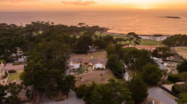 1119 Porque Lane, PEBBLE BEACH, CA 93953