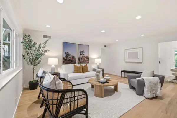 25 Willow Road  #47, Menlo Park, CA 94025