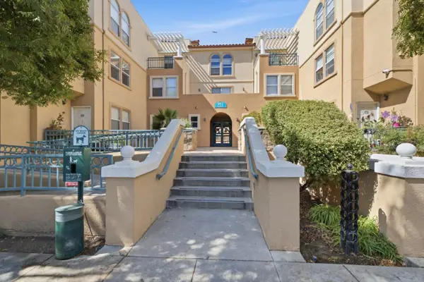 951 12th Street  #302, SAN JOSE, CA 95112