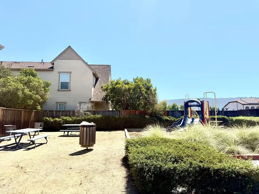 Address Withheld By Seller, Gilroy, CA 95020 - #3