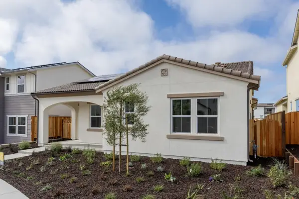 627 Santa Lucia Way, MARINA, CA 93933