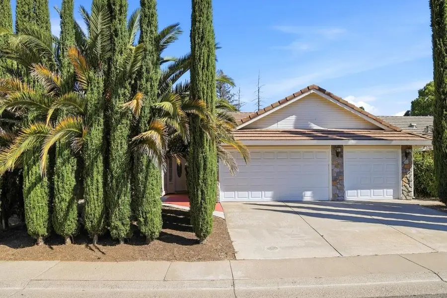 8947 Giant Panda Drive, Sacramento, CA 95829 - #2