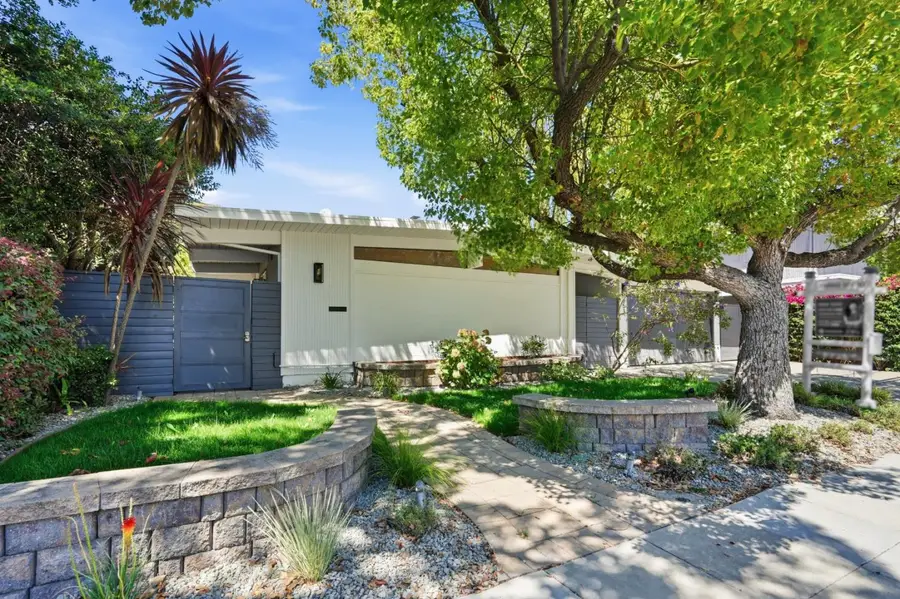 651 Meadow Drive, Palo Alto, CA 94306 - #2