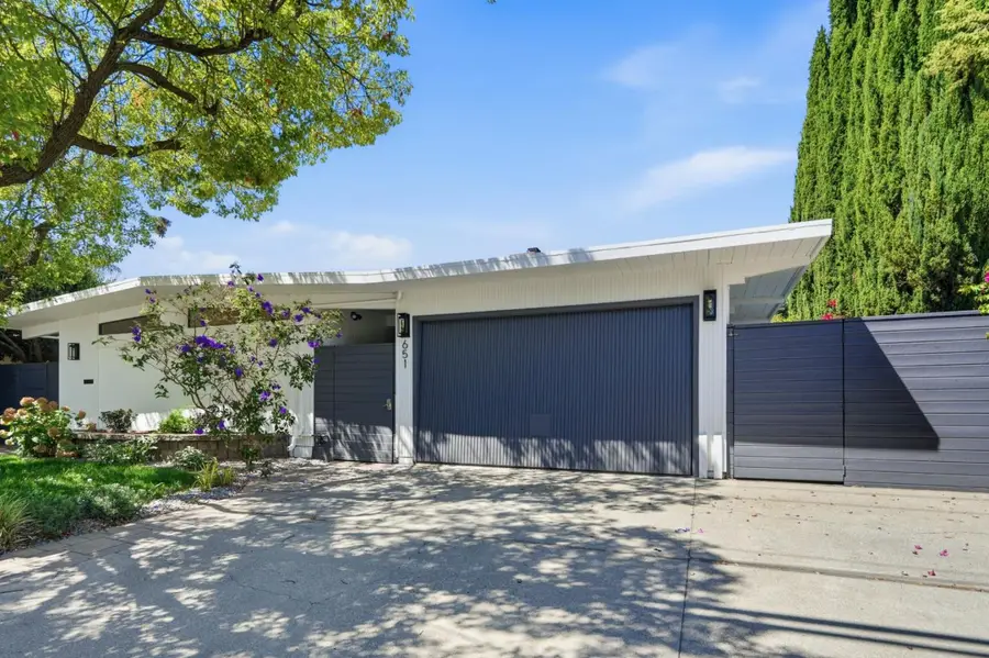 651 Meadow Drive, Palo Alto, CA 94306 - #3