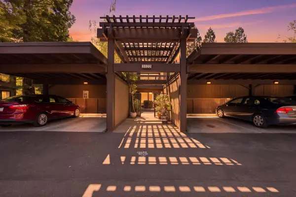 3322 Brittan Avenue  #4, SAN CARLOS, CA 94070