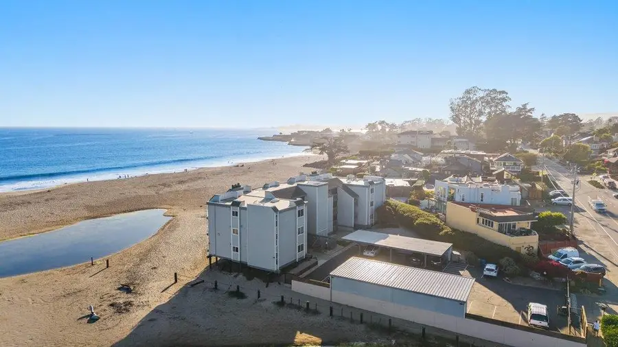 22130 Cliff Drive  #2D, Santa Cruz, CA 95062 - #3
