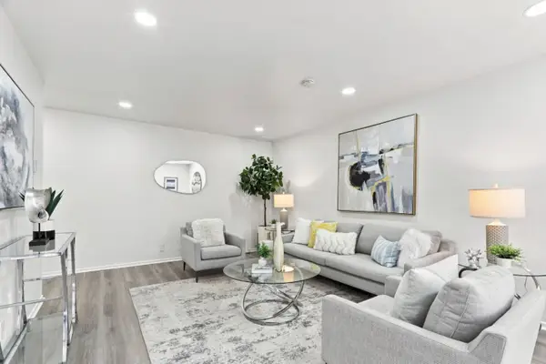 151 Buckingham Drive  #233, Santa Clara, CA 95051
