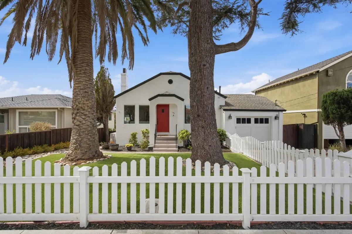 1817 Bayview Avenue, Belmont, CA 94002 - #1