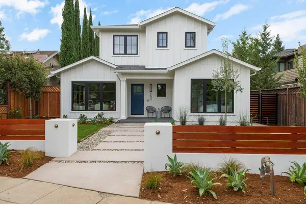 562 Palm Avenue, Los Altos, CA 94022