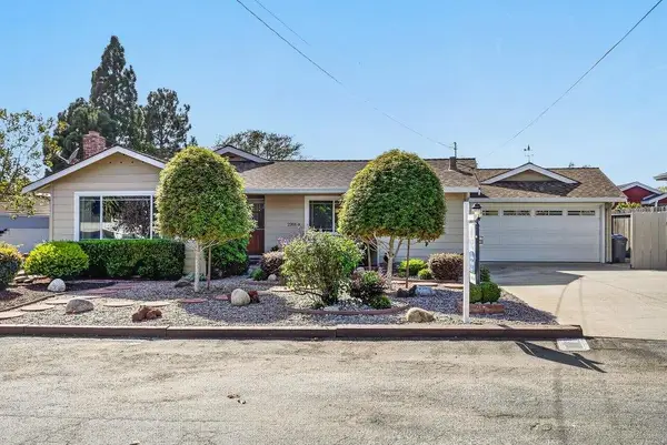 2201 40th Avenue, SANTA CRUZ, CA 95062