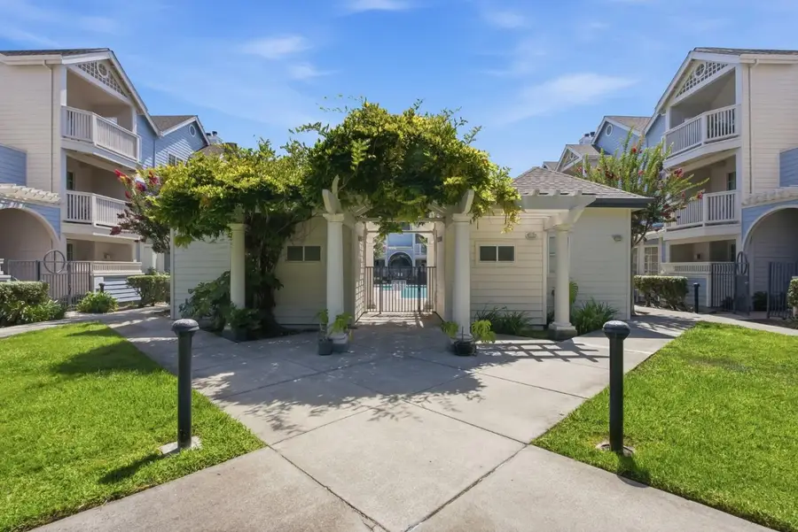 605 Arcadia Terrace  #104, Sunnyvale, CA 94085 - #2