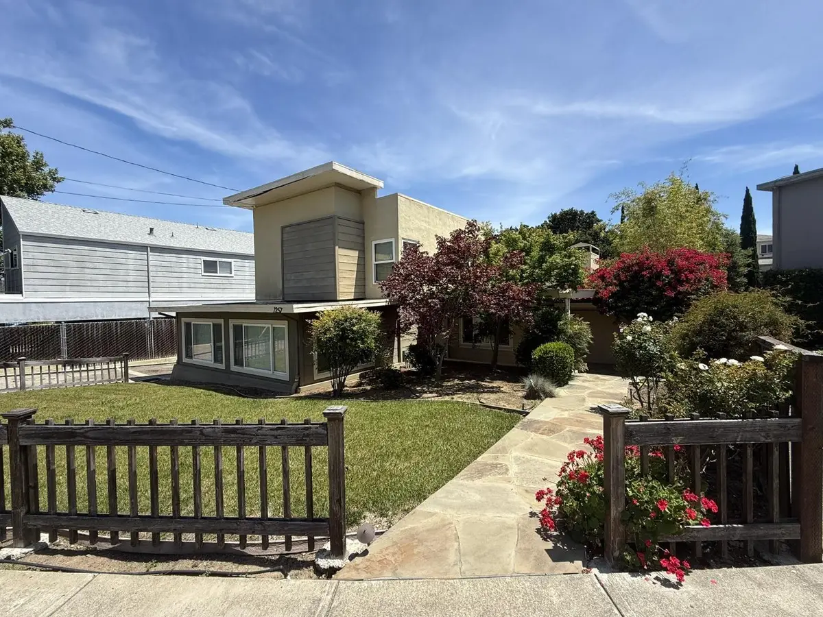 1257 Magnolia, San Carlos, CA 94070 - #1