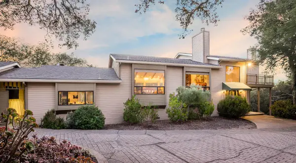25940 Colt Lane, CARMEL VALLEY, CA 93924
