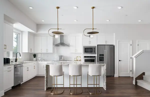10310 Elm Circle, SARATOGA, CA 95070