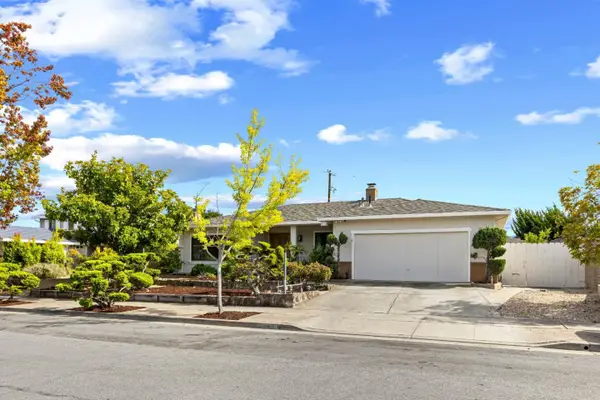 21446 Holly Oak Drive, CUPERTINO, CA 95014