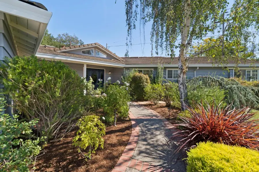 2068 Cynthia Way, Los Altos, CA 94024 - #2