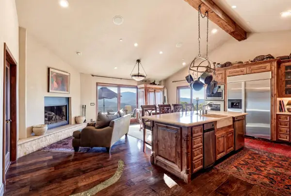 19375 Montevina Road, Los Gatos, CA 95033