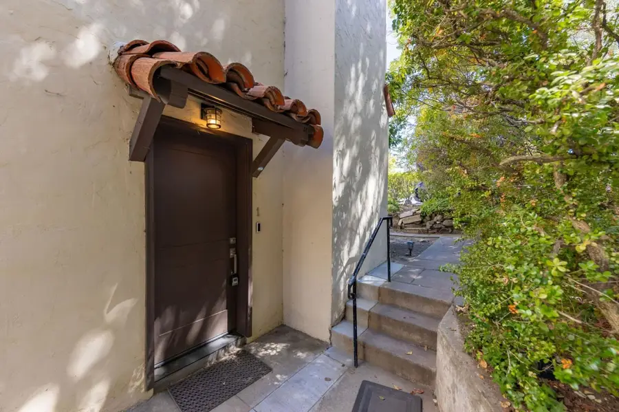 212 Eaton Road  #1, San Mateo, CA 94402 - #2