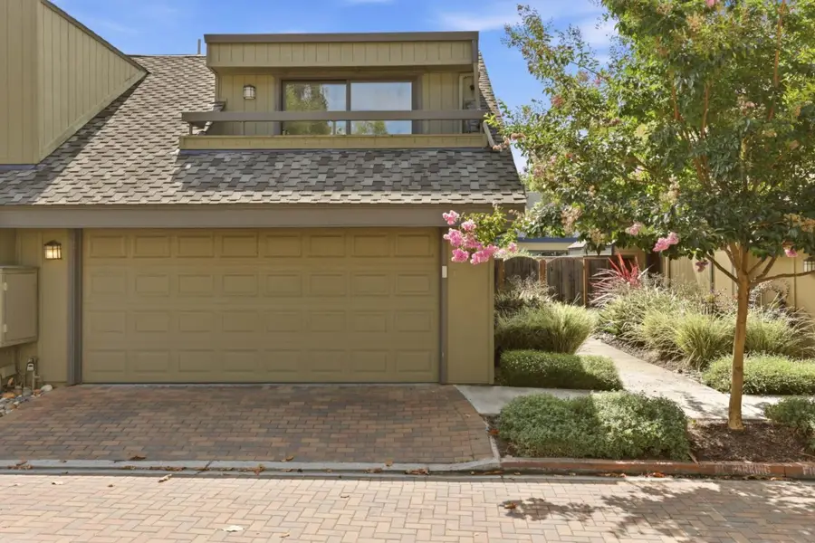 670 San Antonio Road  #28, Palo Alto, CA 94306 - #2