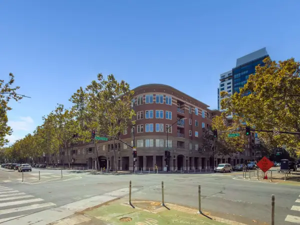 130 San Fernando Street  #25, San Jose, CA 95112