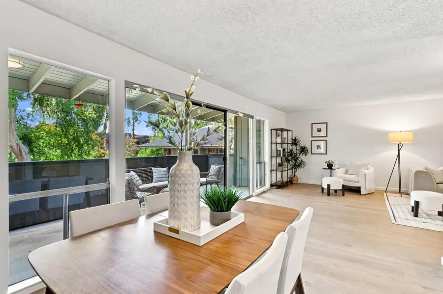 151 Buckingham Drive  #204, Santa Clara, CA 95051 - #3