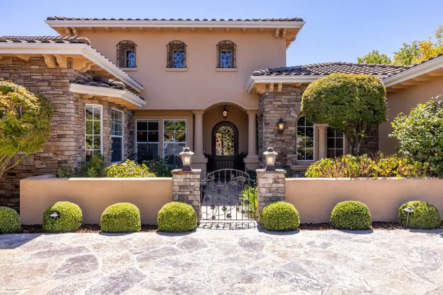 405 Estrella D'Oro, Monterey, CA 93940 - #2