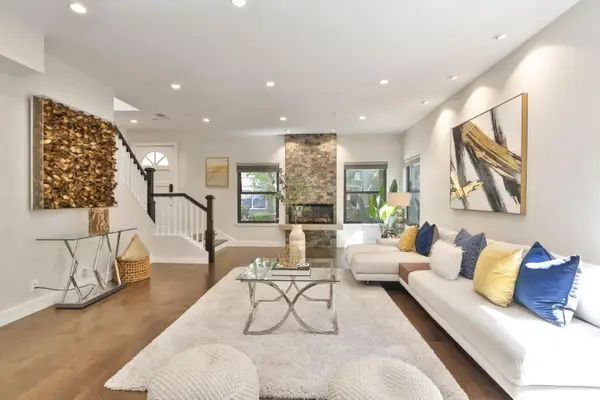 919 La Mesa Terrace  #E, Sunnyvale, CA 94086