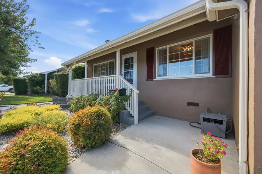 213 Estrella Way, San Mateo, CA 94403 - #3