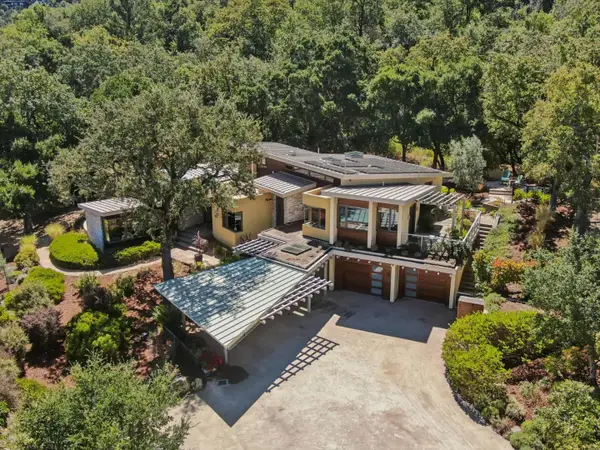 2 Buck Meadow Drive, PORTOLA VALLEY, CA 94028