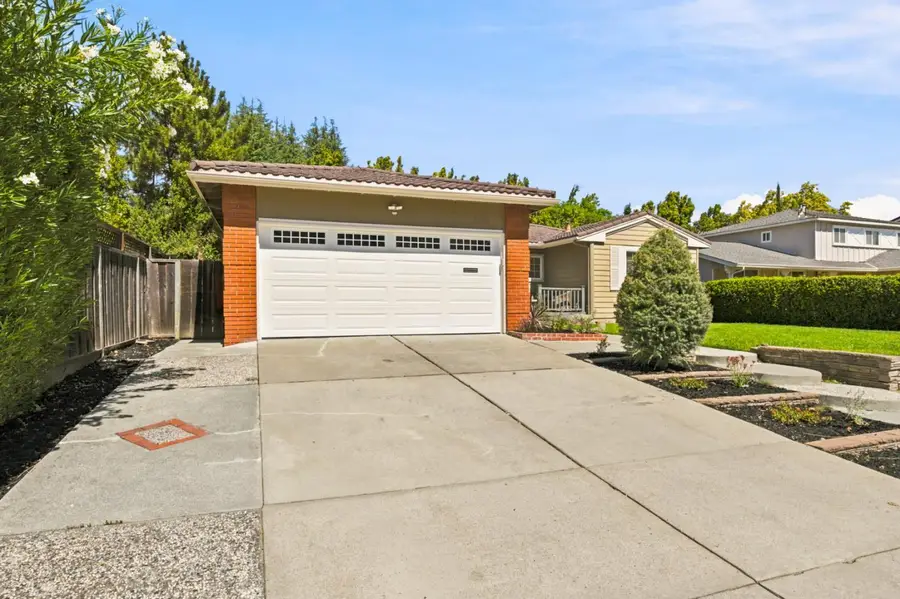 1005 Iris Avenue, Sunnyvale, CA 94086 - #2