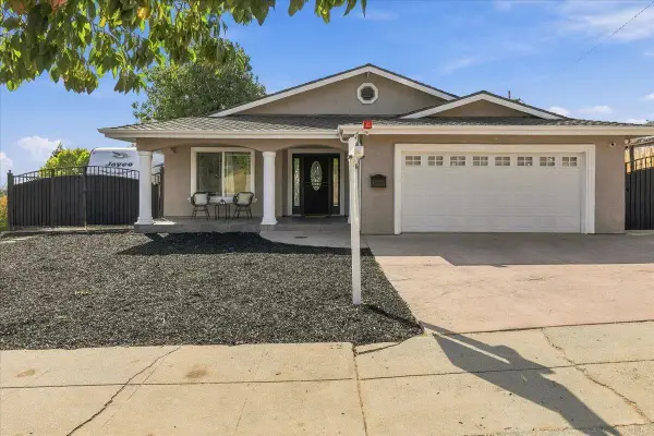 3562 Oakleaf Drive, SAN JOSE, CA 95127