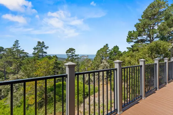 250 Forest Ridge Road  #42, MONTEREY, CA 93940