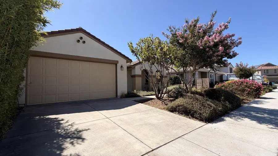921 Verissimo Court, Hollister, CA 95023 - #2