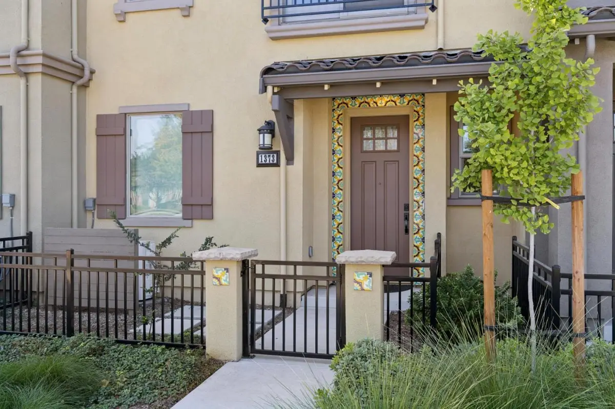 1373 W Middlefield Road, Mountain View, CA 94043 - #1