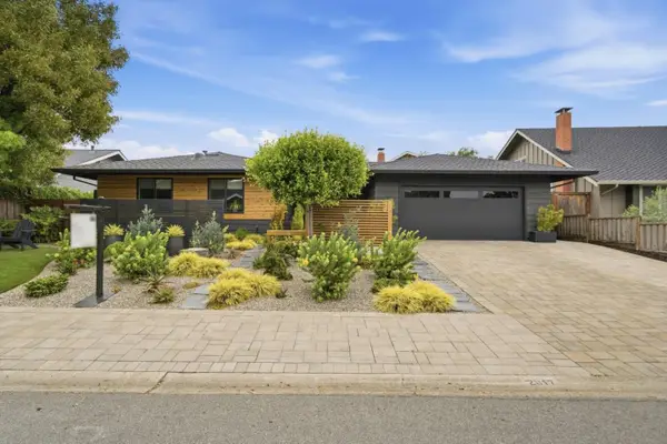 2017 Bordeaux Lane, HALF MOON BAY, CA 94019