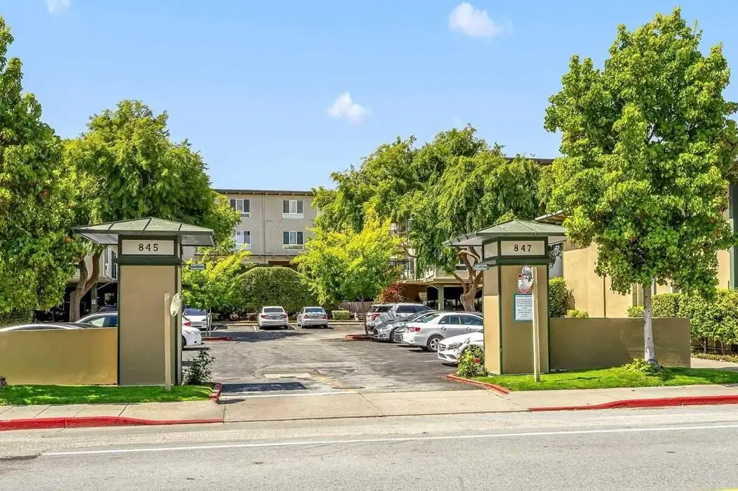 847 Humboldt Street  #302, San Mateo, CA 94401 - #1