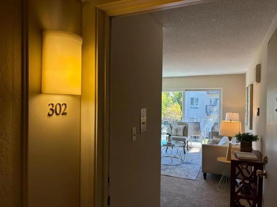 847 Humboldt Street  #302, San Mateo, CA 94401 - #3