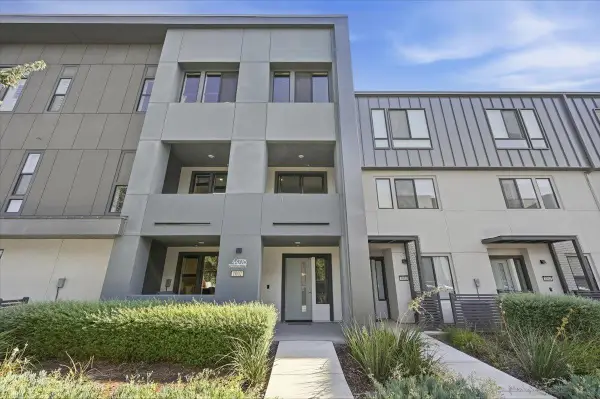44778 Challenge Common  #1002, FREMONT, CA 94538