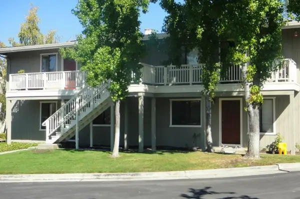 22672 Silver Oak Lane, CUPERTINO, CA 95014