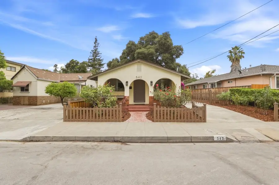 542 12th Street, San Jose, CA 95112 - #2