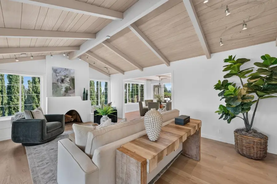 990 Oxford Drive, Los Altos, CA 94024 - #3