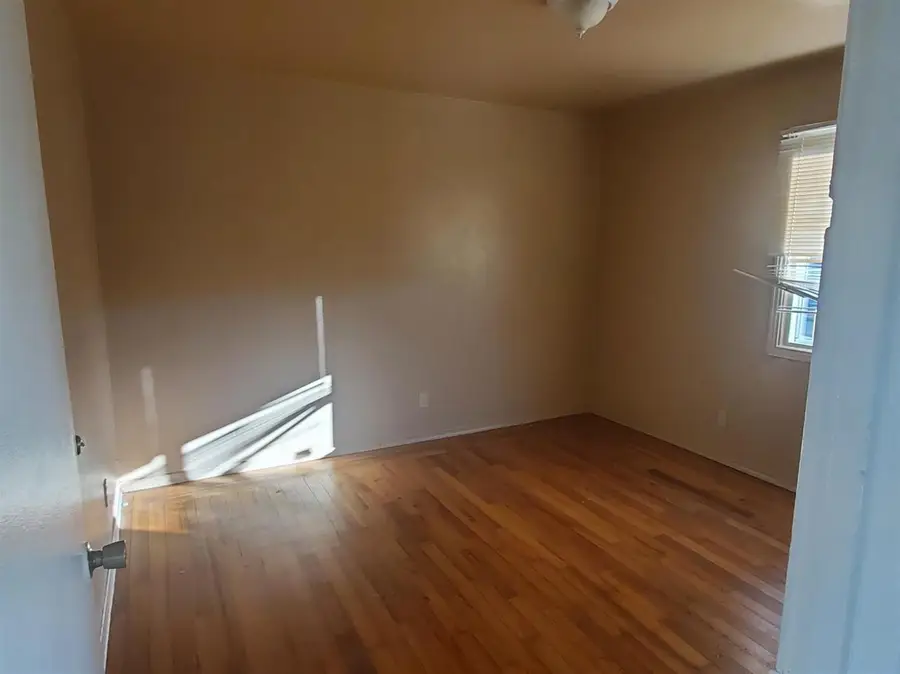 4116 20th Avenue, Sacramento, CA 95820 - #3