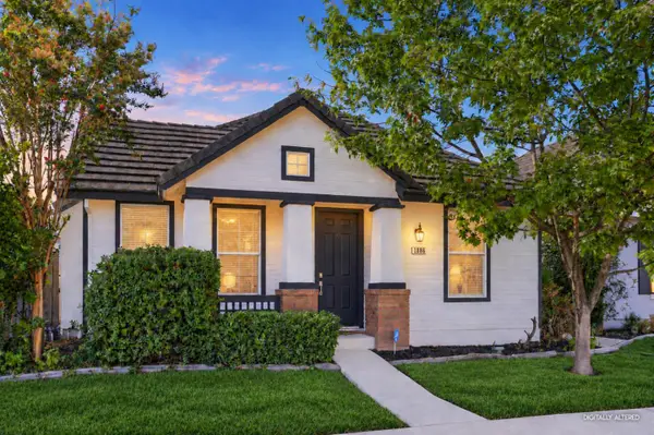 1886 Zurlo Way, SACRAMENTO, CA 95835