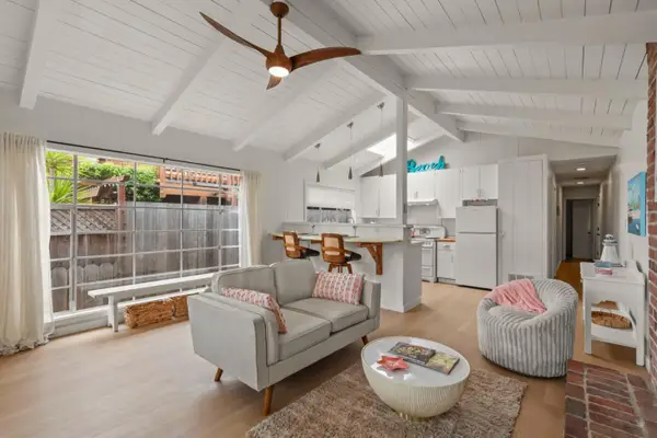 415 37th Avenue, SANTA CRUZ, CA 95062