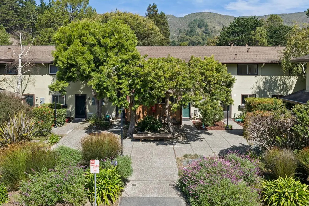 1089 Oddstad Boulevard, Pacifica, CA 94044 - #1