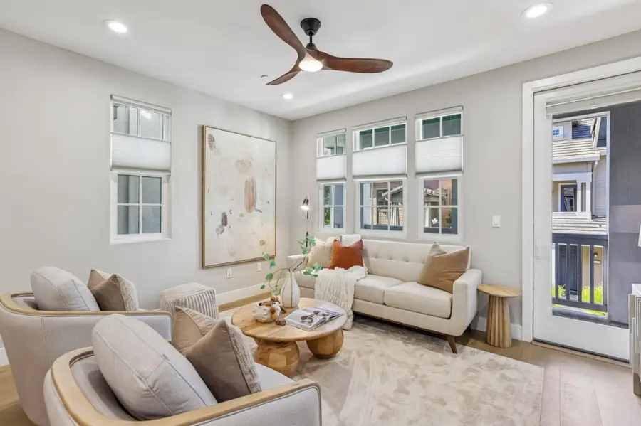 3312 Pyramid Way, Mountain View, CA 94043 - #3