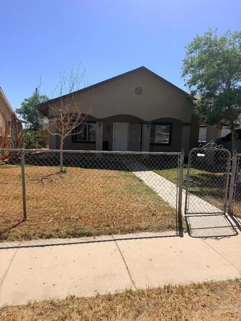 309 Magnolia, El Centro, CA 92243 - #3