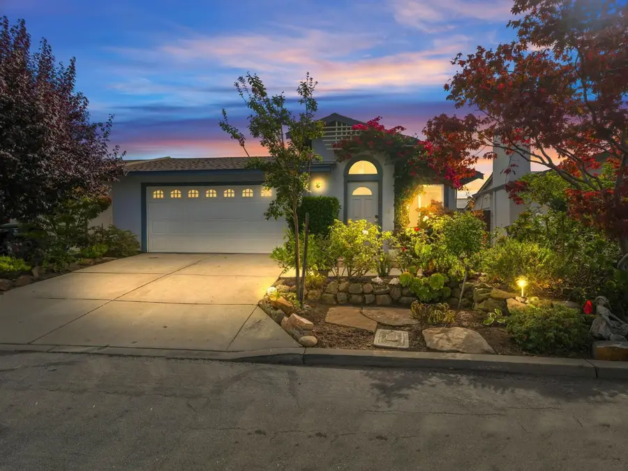 2104 Meadow View Place, San Mateo, CA 94401 - #2