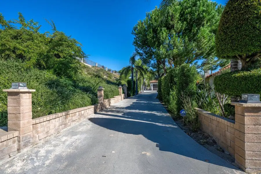 17813 Oakrock Court, Granada Hills, CA 91344 - #3